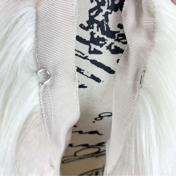 SOLD! ZARA Womens Faux Fur Coat - Picture 9 of 14